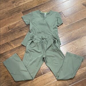 Healing Hands Olive Green Women's Scrub Set